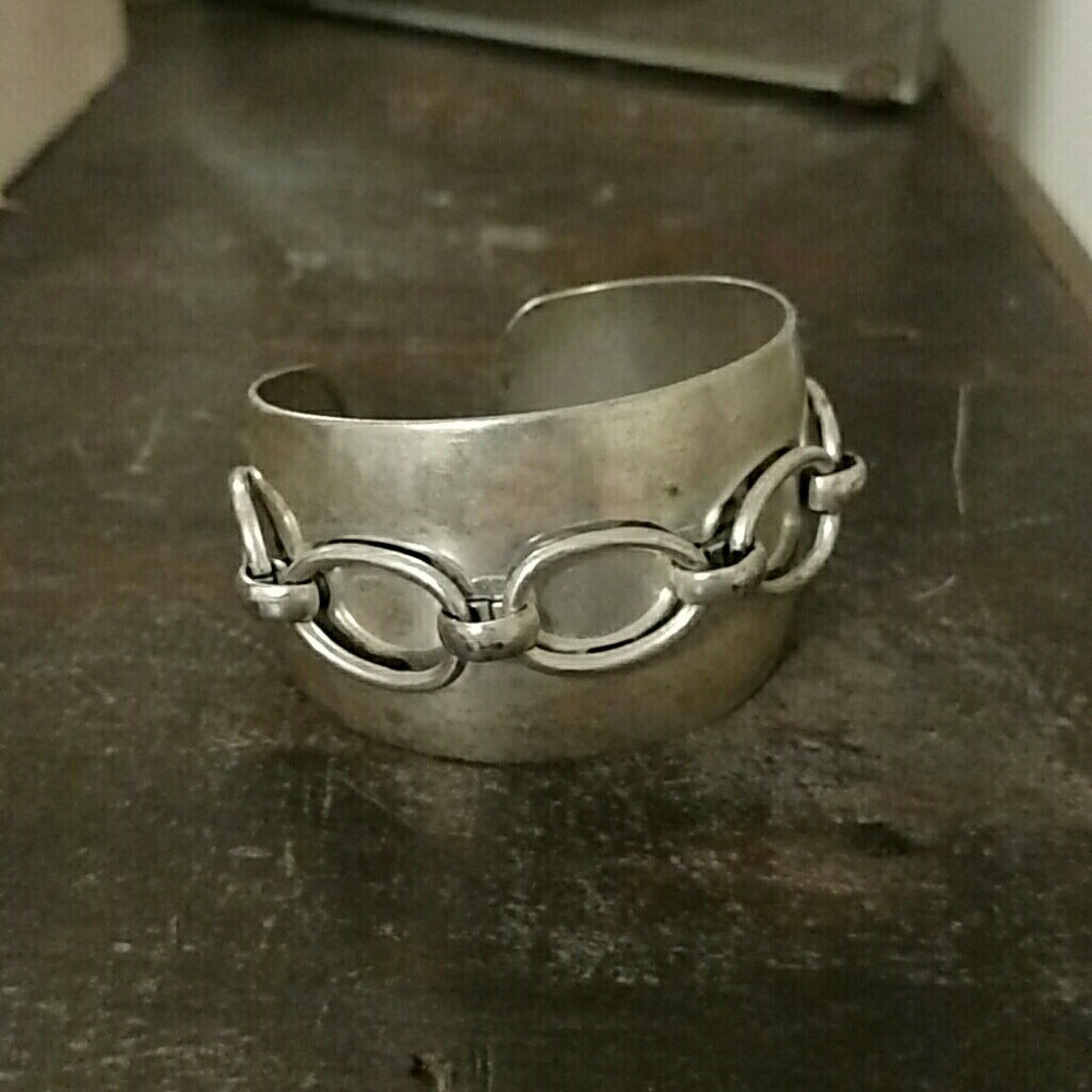 Wrist cuff